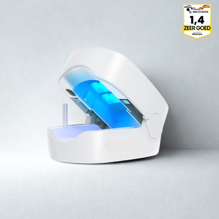 Bouteille Dermanail pour traitement rapide et efficace des mycoses des ongles.