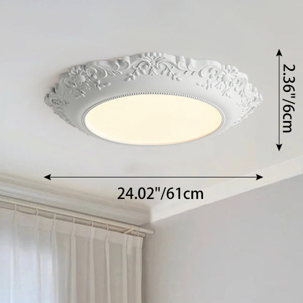Plafonnier LED décoratif, résine sculptée, style vintage classique pour chambre ou couloir.