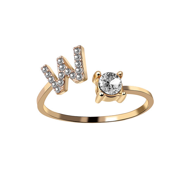 Bague initiale élégante pour femme, réglable, personnalisable.