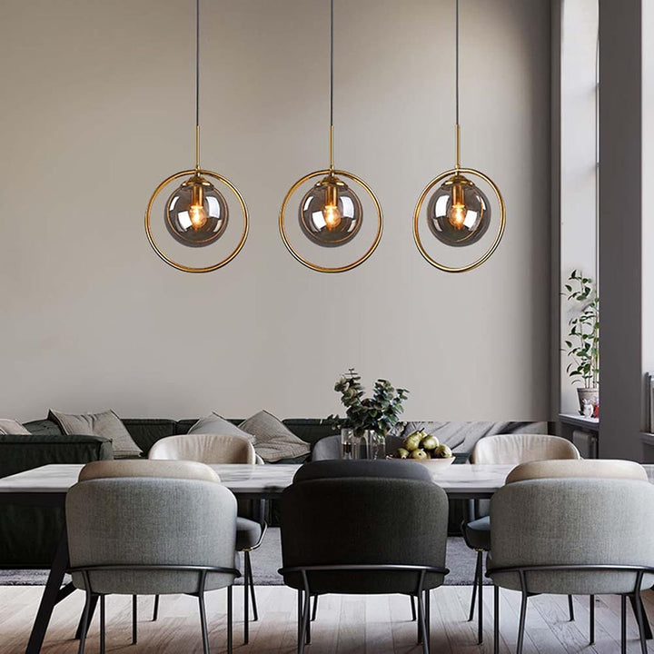 Luminaire suspendu LED scandinave, parfait pour salle à manger, ambiance chaleureuse et déco.