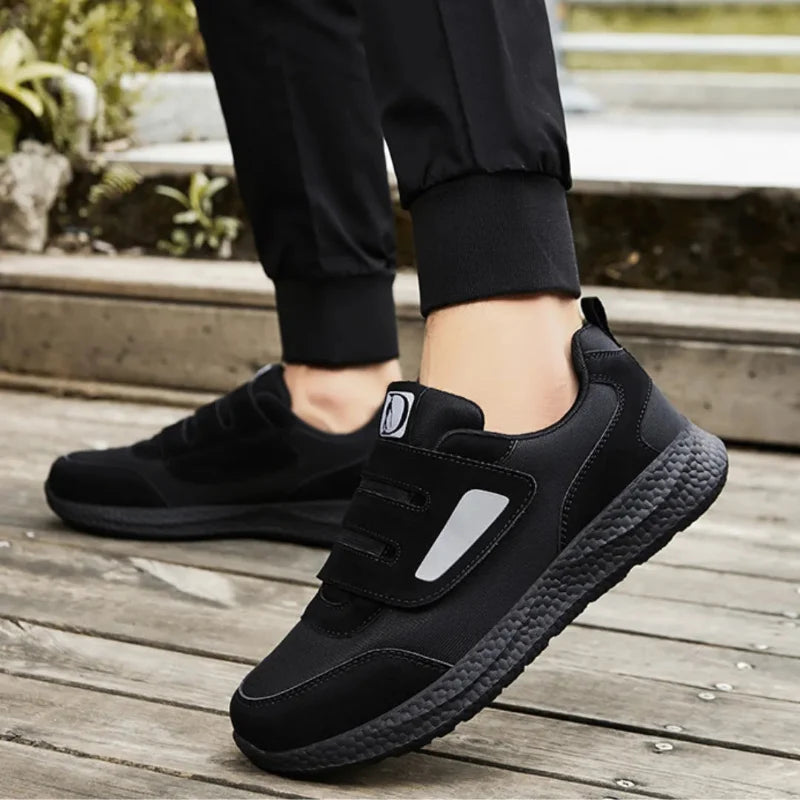 Chaussures de marche respirantes pour diabétiques, modèle large, grand confort au quotidien.