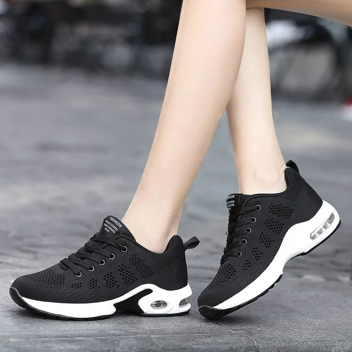 Baskets running tendance femmes, style, confort et légèreté pour le sport.