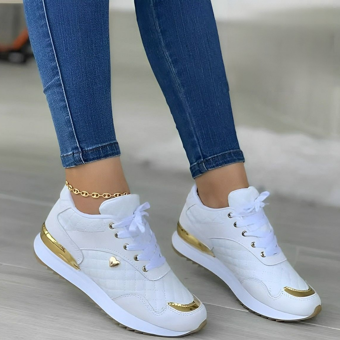 Baskets sportives orthopédiques pour femmes, assurant confort et soutien pour activités quotidiennes.