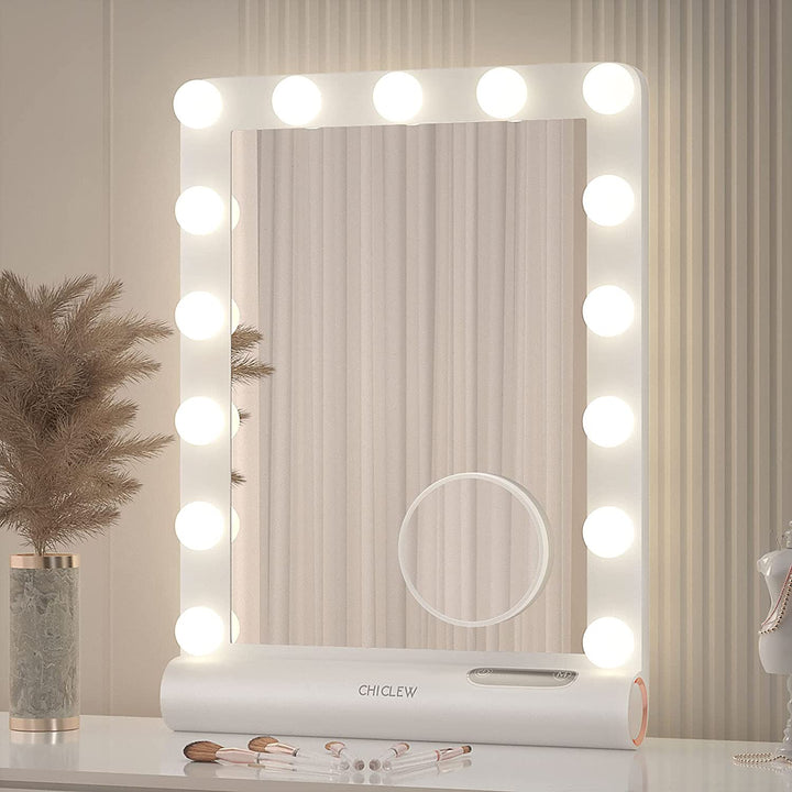 Bandes LED lumineuses pour miroir de maquillage. Lumière dimmable USB pour application cosmétique précise.