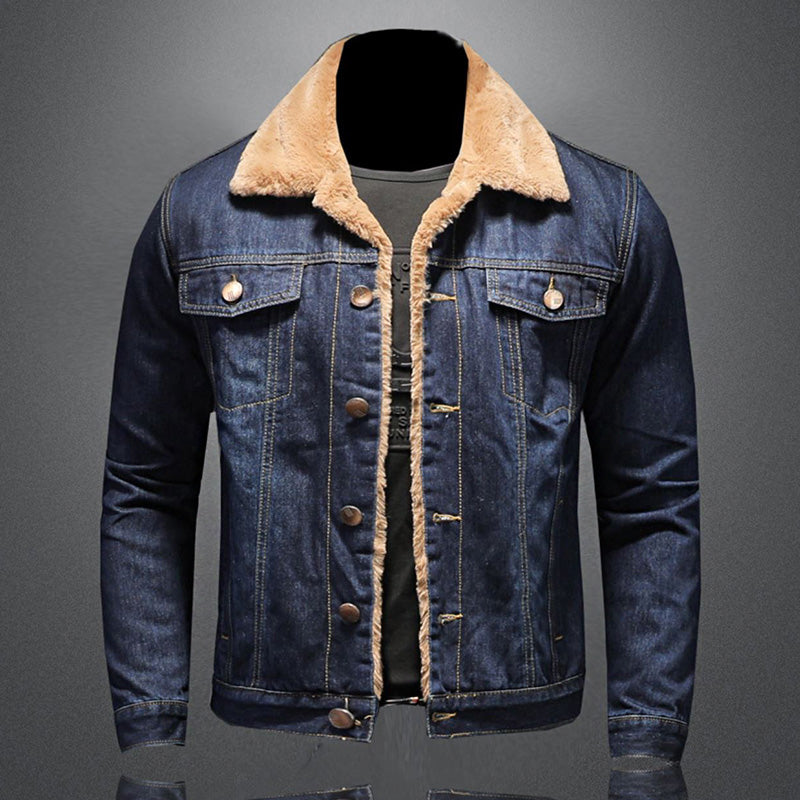Veste en jean homme décontractée, robuste et confortable, idéale pour le quotidien et mi-saison. Style polyvalent.