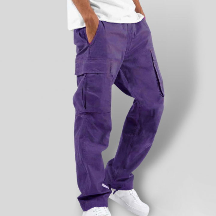 Pantalon homme moderne automne, coupe droite élégante, confortable pour un style polyvalent et chic.