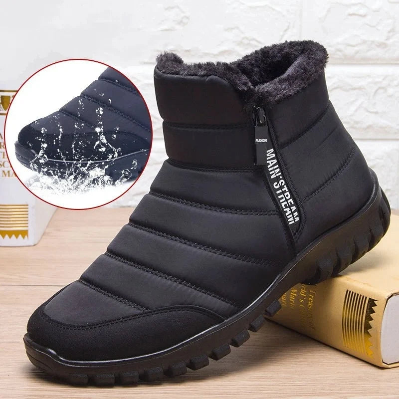 Bottes d'hiver homme légères, imperméables, avec semelle antidérapante et doublure chaude pour le confort.