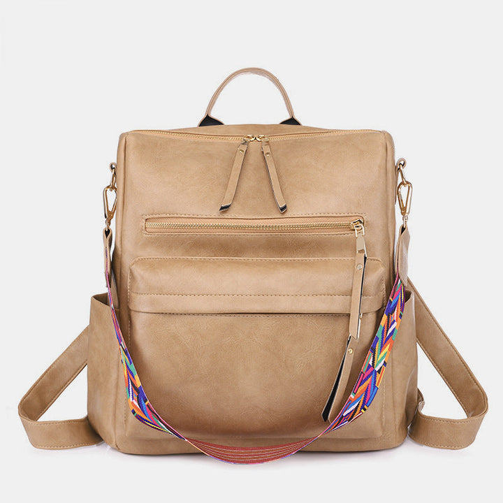 Sac à dos femme vert, élégant et moderne, parfait pour apporter une touche de couleur à votre tenue.