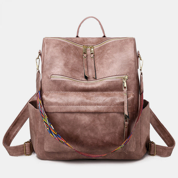 Sac à dos marron femme, fonctionnel et chic, idéal pour toutes les occasions et tenues.