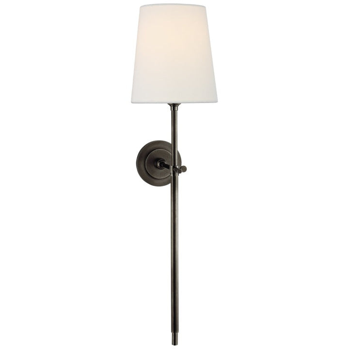 Applique murale design moderne, bras métal noir mat, abat-jour tissu. Pour un éclairage intérieur optimal.