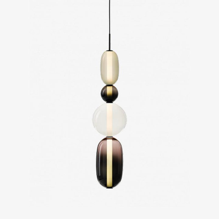 Décoration intérieure: suspension LED moderne en verre, éclairage design.