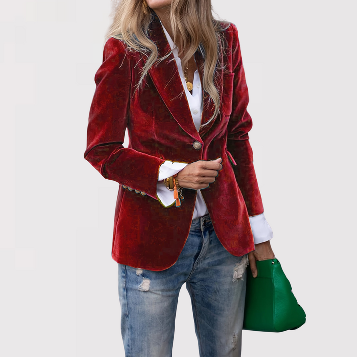 Veste élégante femme, design sophistiqué. Ajout parfait à votre collection de vêtements habillés pour toute occasion.