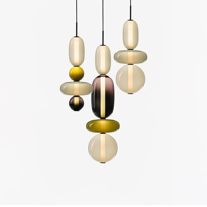 Suspension LED en verre, design contemporain pour cuisine, lumière vive.
