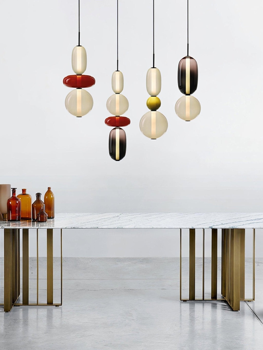 Suspension moderne en verre, éclairage LED pour une décoration intérieure.