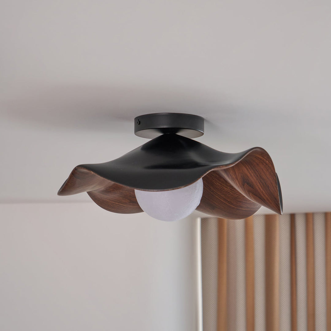 Design organique LED pour plafond, lumière naturelle, confort visuel garanti.