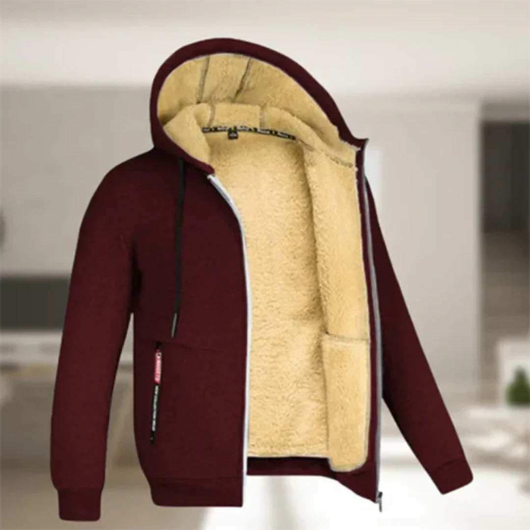 Détail de la veste homme d'hiver zippée, décontractée et chaude. Confort urbain, idéale comme vêtement extérieur.