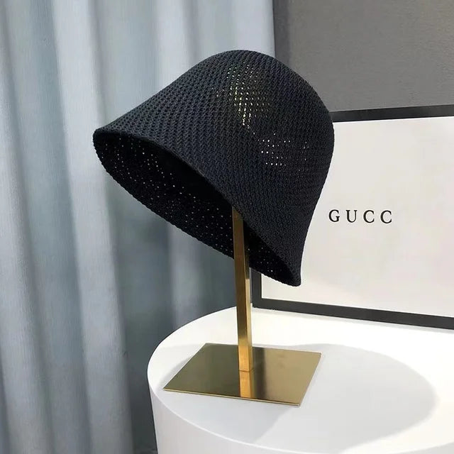 Chapeau de soleil femme, protection UV optimale. Léger, pliable, pour vos aventures d'été.