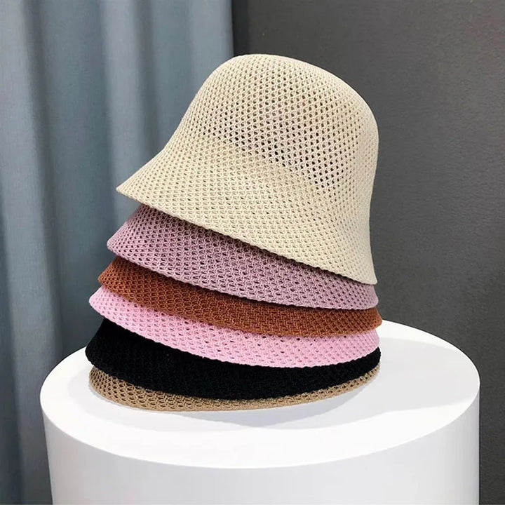 Chapeau femme, essentiel été. Protection UV fiable, léger et pliable pour le soleil.