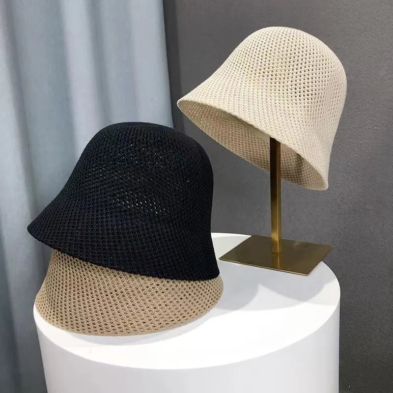 Chapeau bob femme, respirant et léger. Protection UV pour les chaudes journées d'été.
