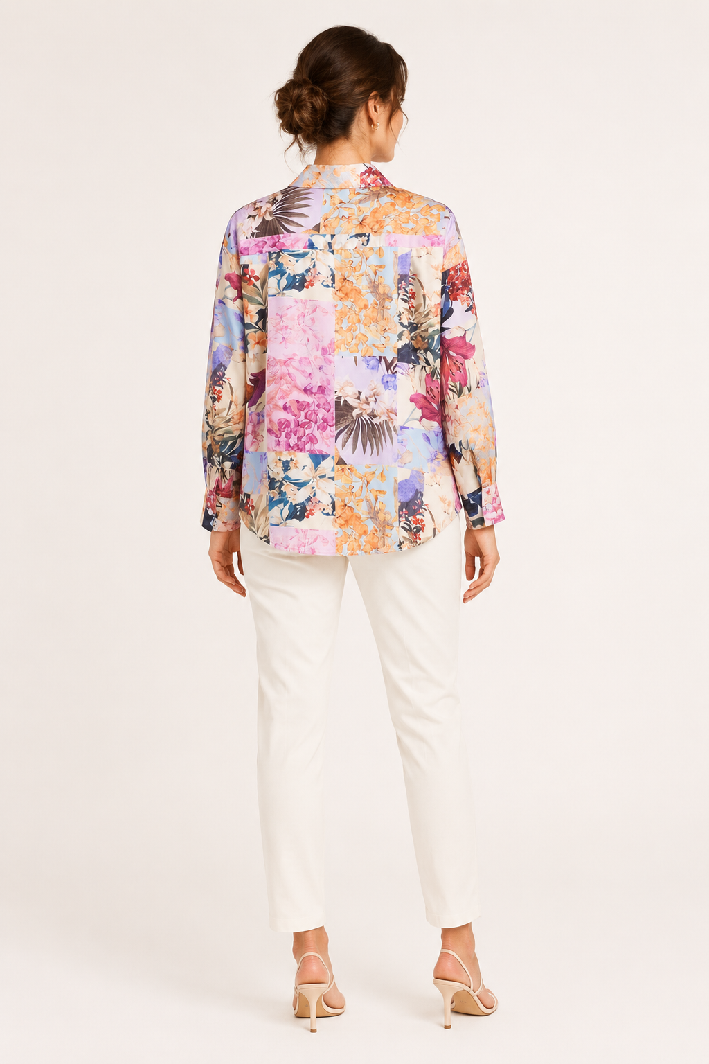 Blouse décontractée femme avec imprimé floral coloré, manches longues. Idéal mode printemps/été.