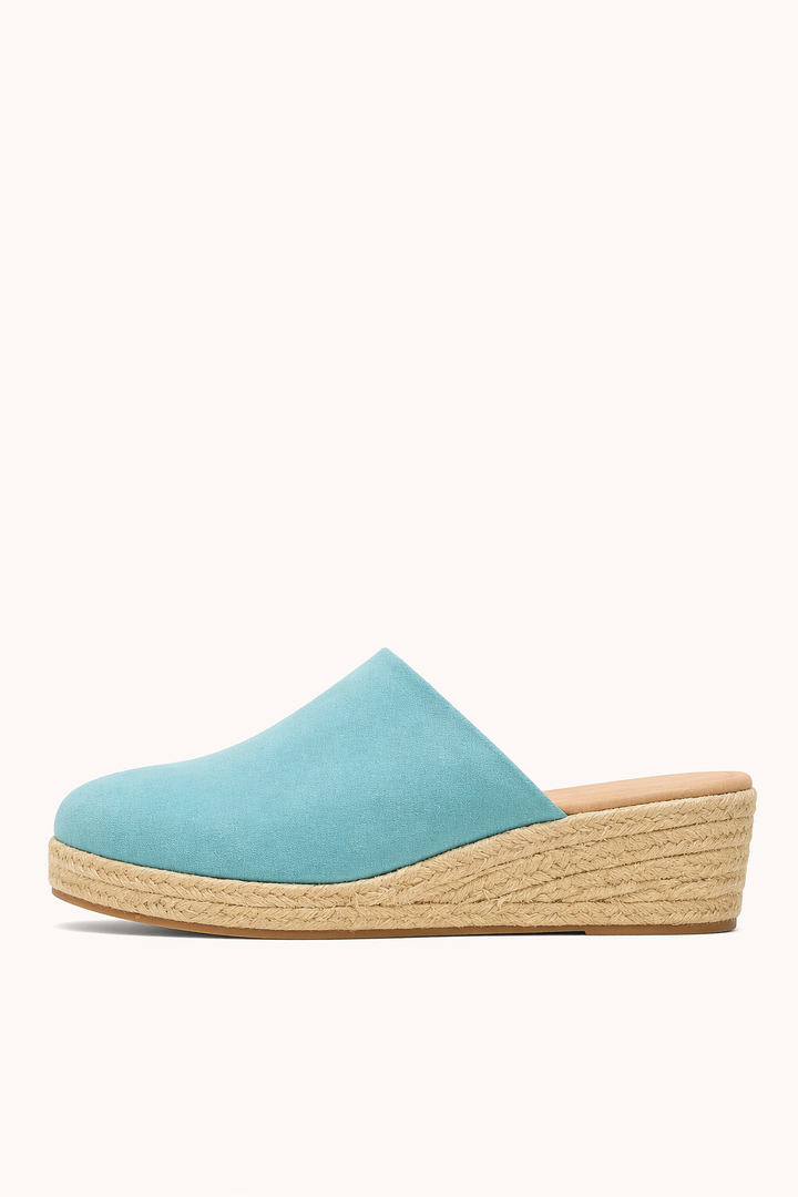 Sandales sabots décontractées à plateforme, parfaites pour le quotidien estival. Mode femme.