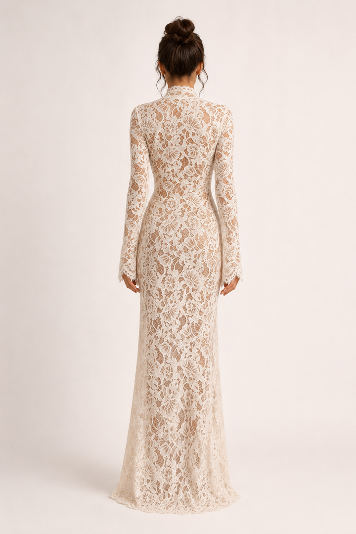 Élégante robe longue d'été blanche pour femme, décolleté croisé. Idéale pour vacances, plage ou soirée spéciale.