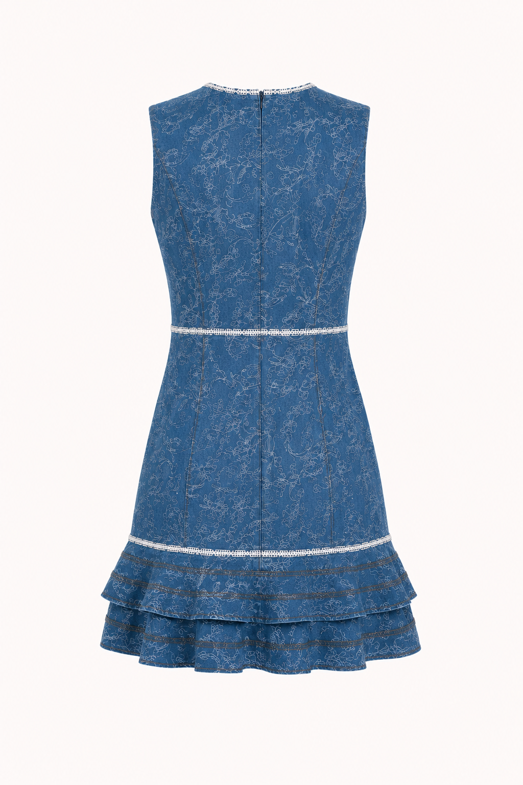 Robe femme imprimée, confortable et chic. Sans manches, coupe courte décontractée parfaite pour l'été. Élégance moderne.