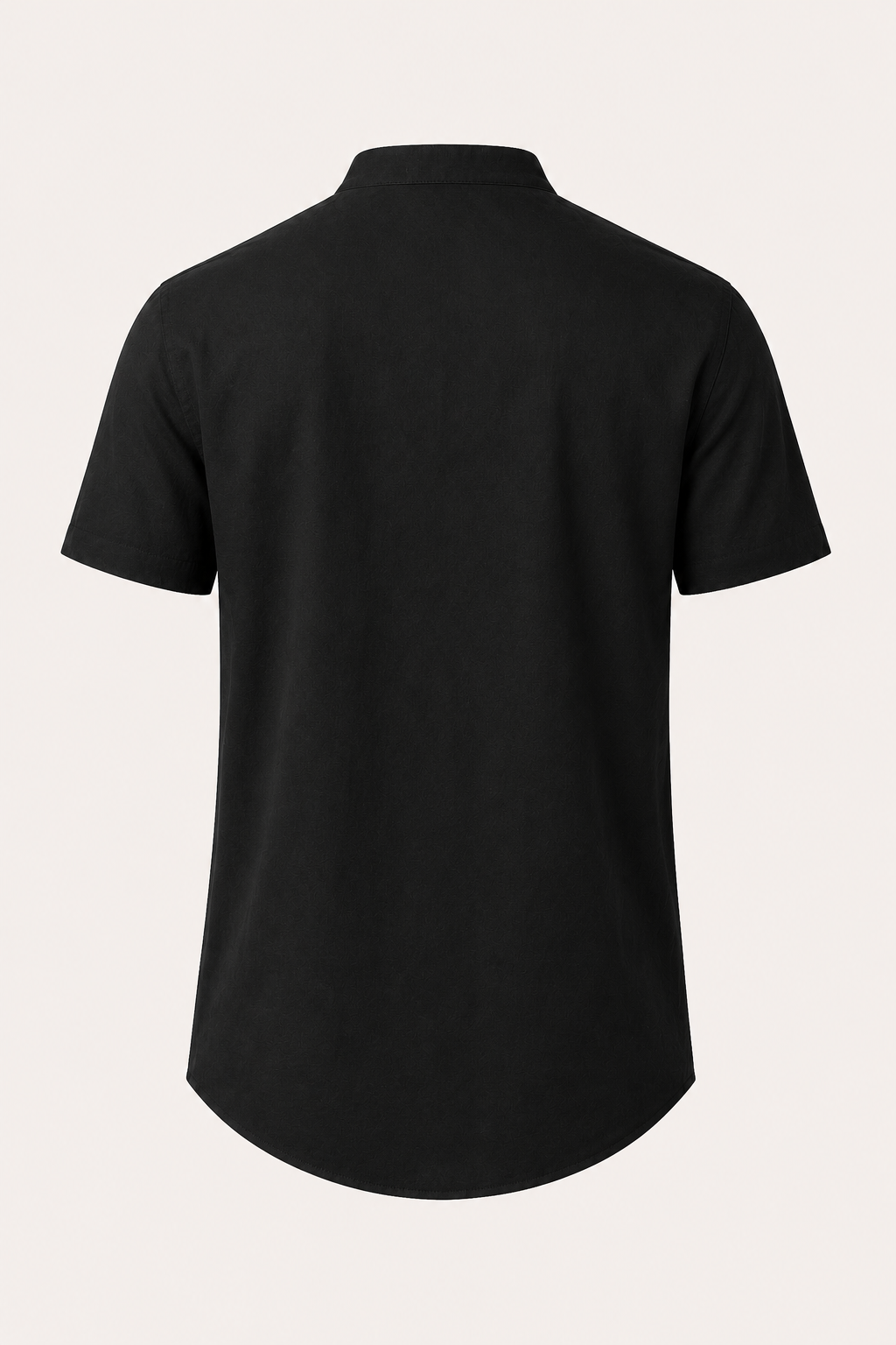 Chemise moderne homme col mao manches courtes, pour un style décontracté et élégant tout l'été.