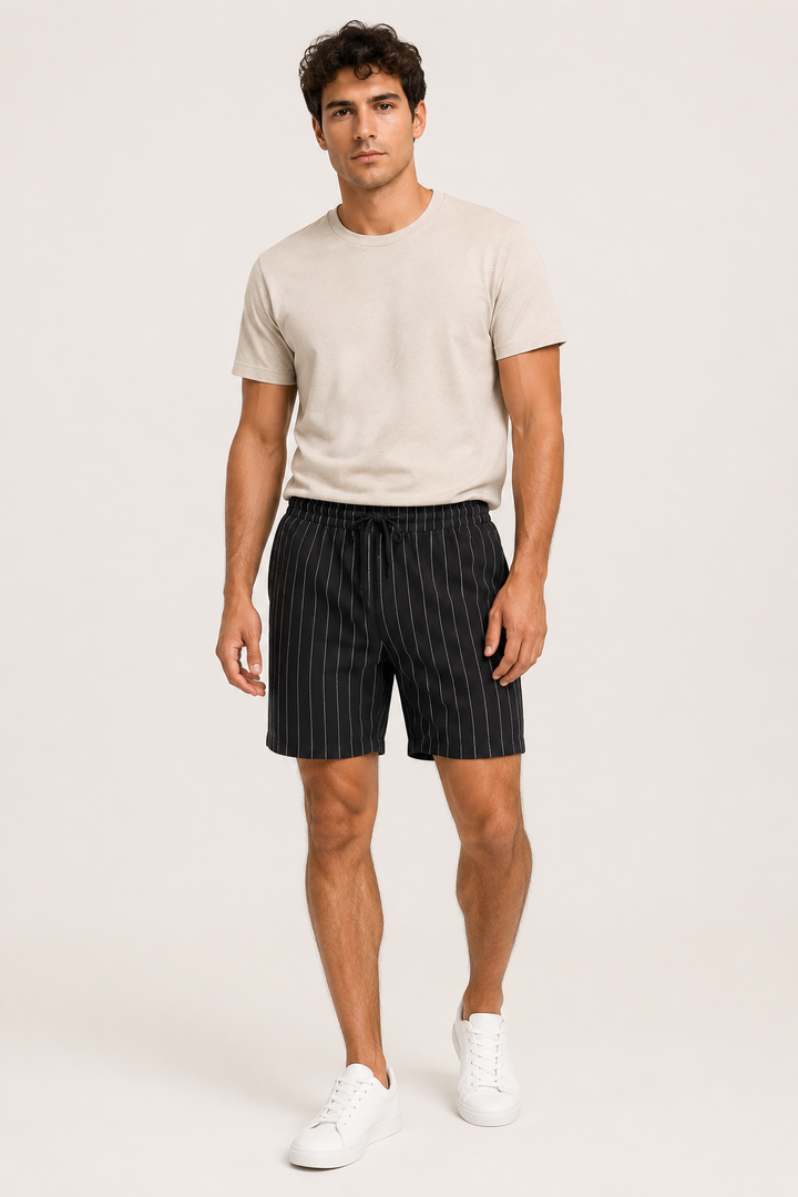 Short homme léger, style casual, avec cordon élastique, pour un maximum de confort en été.
