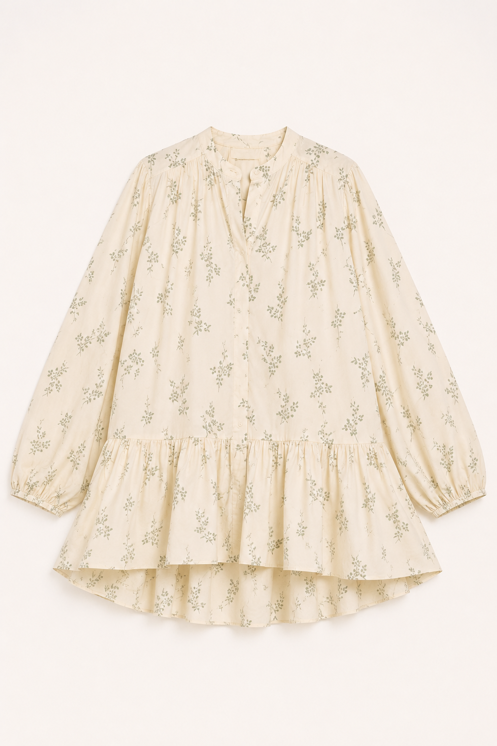 Robe florale femme courte Amelie, imprimé été-printemps, manches longues fluides, look décontracté-chic pour toutes occasions.