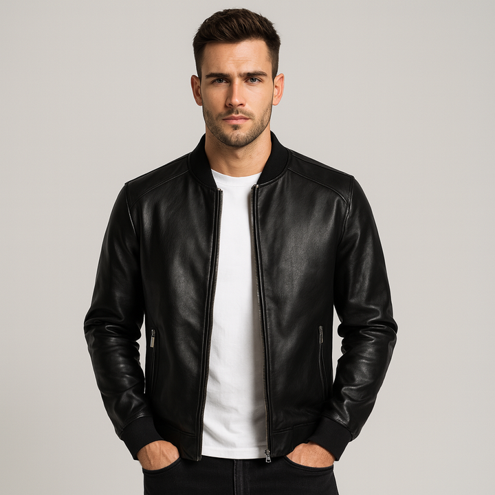 Veste bomber noire homme élégante, style intemporel, parfaite pour l'automne et la mode urbaine décontractée.