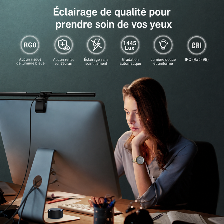 Barre lumineuse LED de moniteur avec atténuation automatique, lumière douce pour un confort visuel optimal.