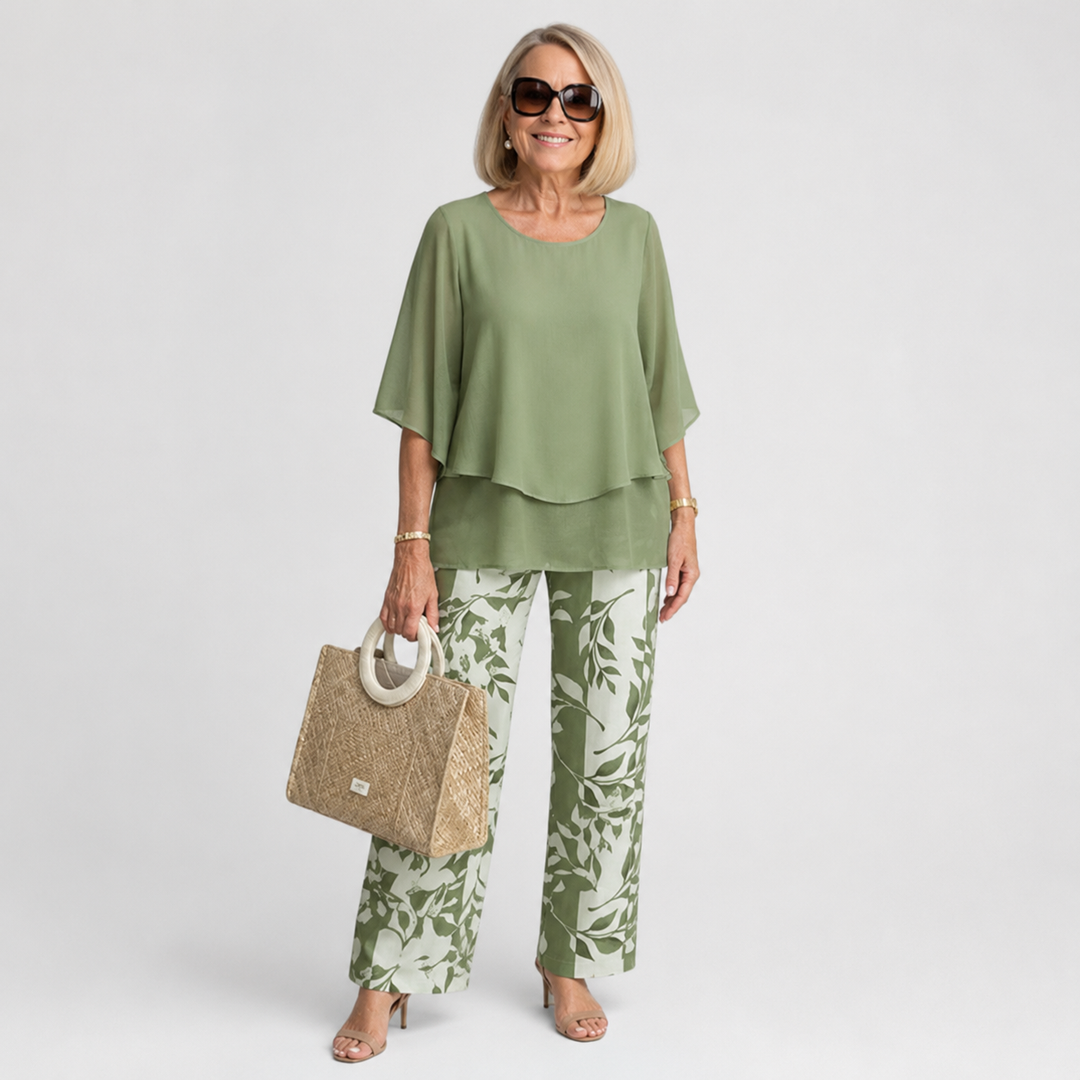 Ensemble deux pièces femme sophistiqué, élégant et confortable pour le quotidien.