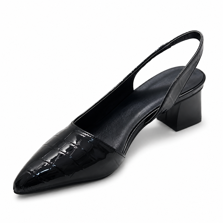 Talons orthopédiques modernes pour femmes, avec un soutien de voûte intégré pour un confort quotidien.