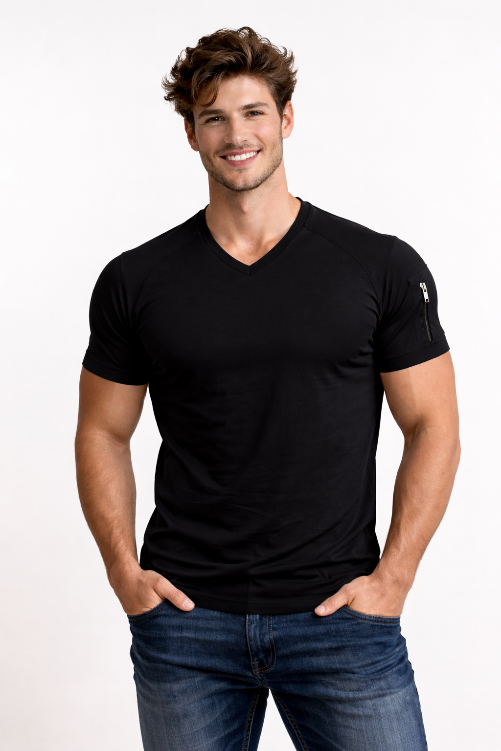 T-shirt homme col V basique et élégant, facile à associer. Style polyvalent et moderne pour hommes.