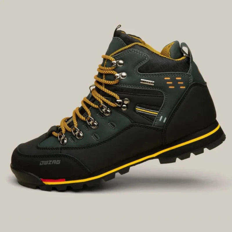 Matériaux durables des chaussures de randonnée imperméables homme, assurant robustesse et longévité pour l'aventure.