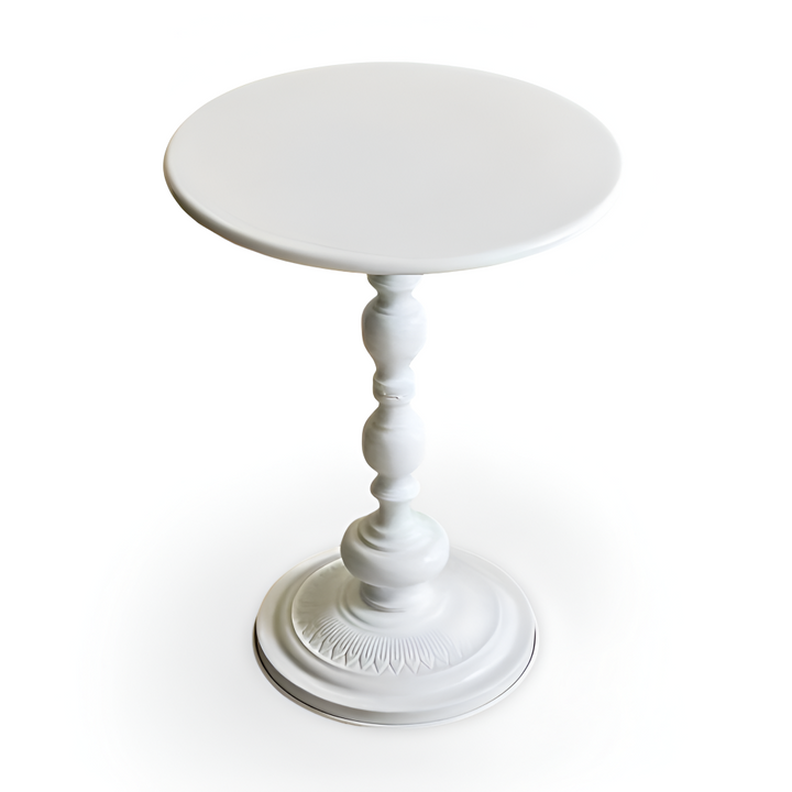 Table d'appoint ronde en fer forgé, reflet du design élégant et du style balustre pour votre intérieur.