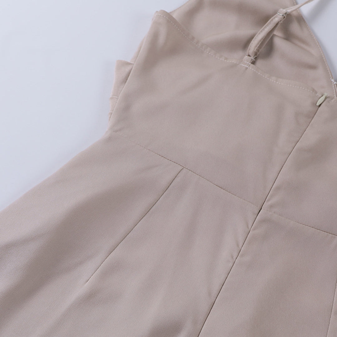 Style Andrea: robe femme chic, coupe flatteuse, idéale pour les saisons chaudes. #femme