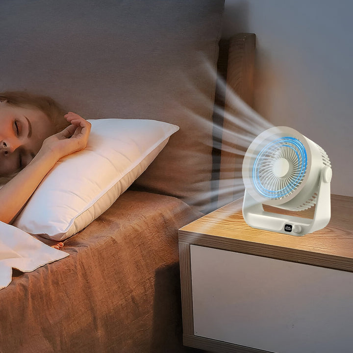 Ventilateur compact pour une circulation d'air frais et constant, parfait pour les petites pièces et bureaux.