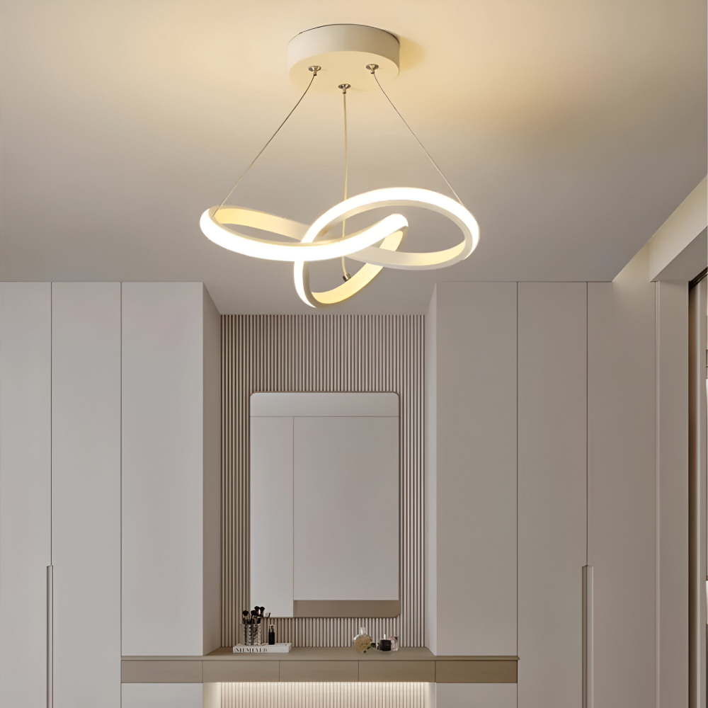 Élégant plafonnier LED spiralé, luminaire moderne pour une décoration intérieure contemporaine et lumière ambiante.
