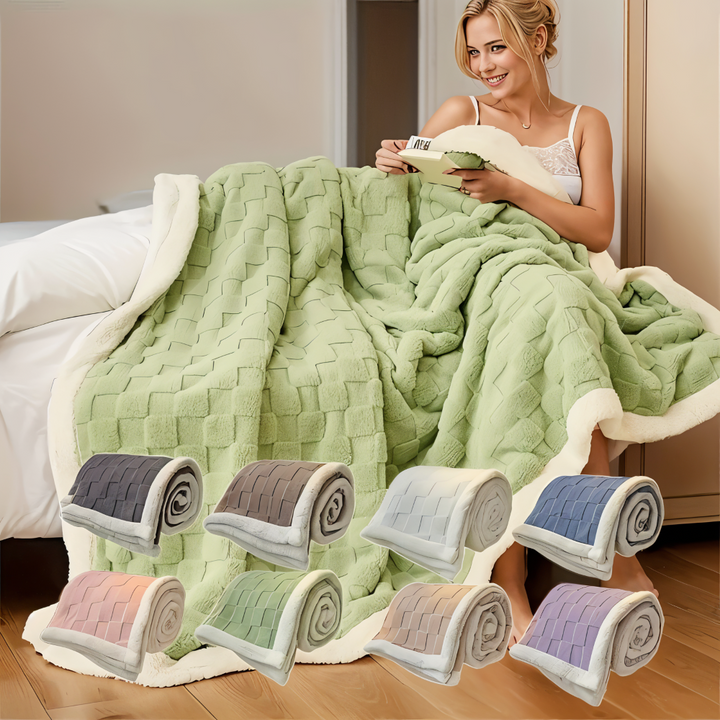 Couverture jeté polaire à carreaux réversible, très chaude, parfaite pour créer une ambiance cocooning à la maison.