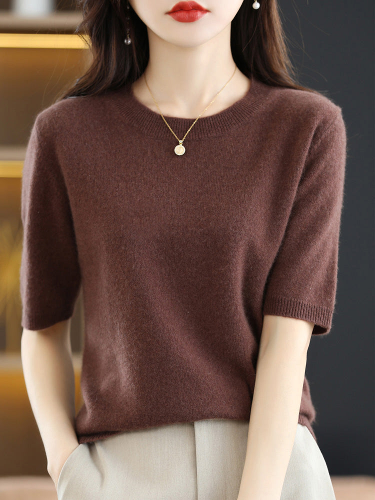 Haut pull femme élégant, tricot chaud et doux, polyvalent pour toutes les occasions de mode.
