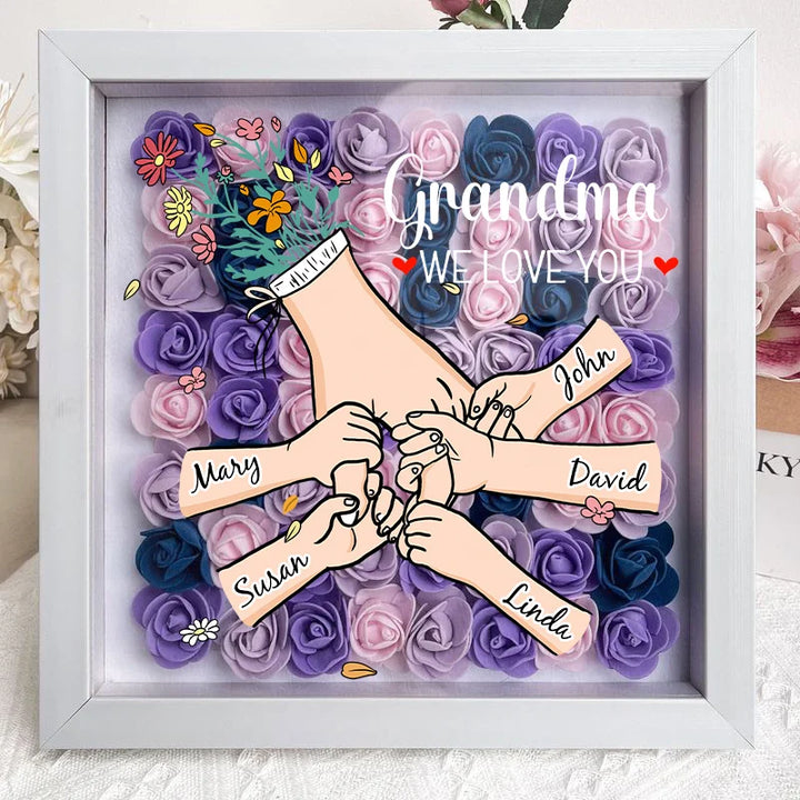 Cadre floral élégant, personnalisé avec noms et message pour Maman. Cadeau souvenir Fête des Mères.