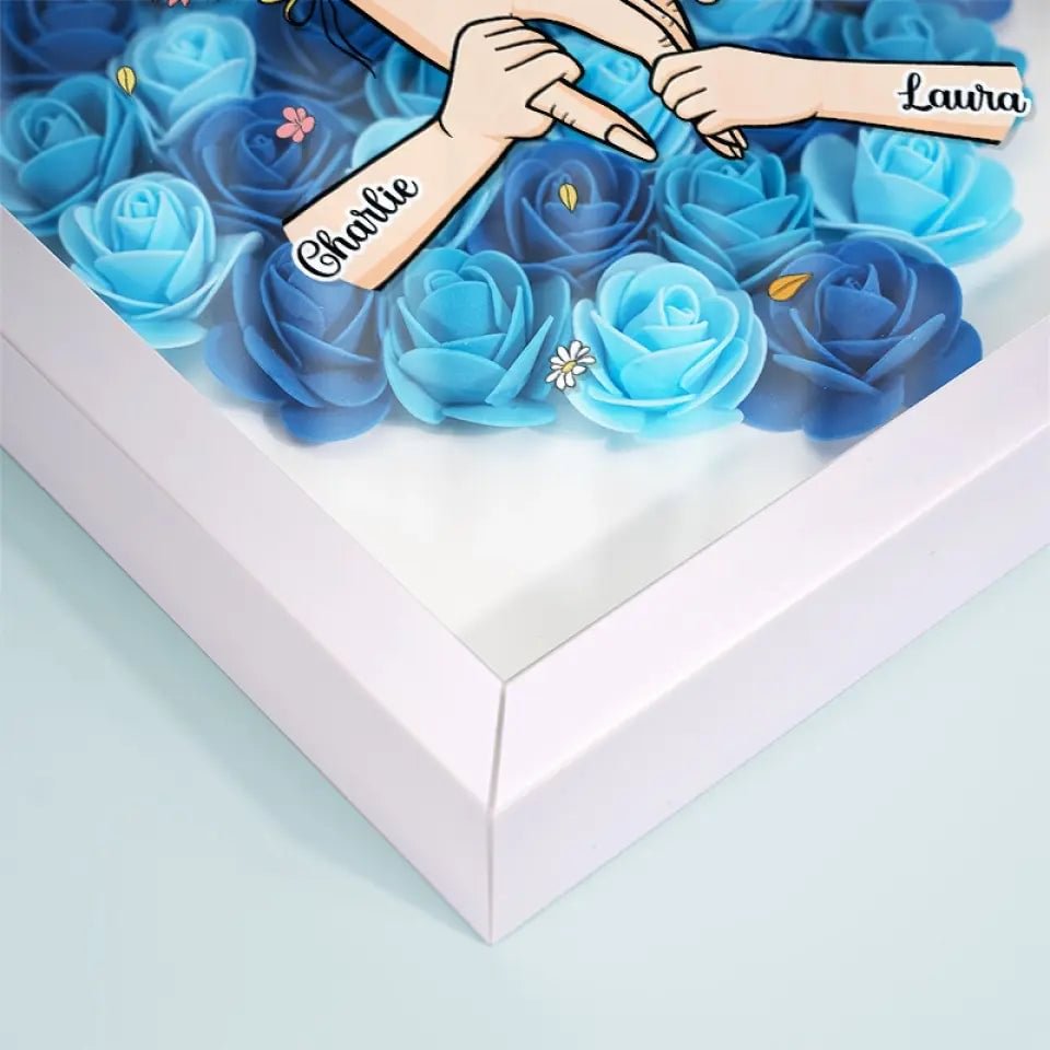 Shadow box design floral, personnalisée pour Maman avec noms et message. Un souvenir précieux et unique.
