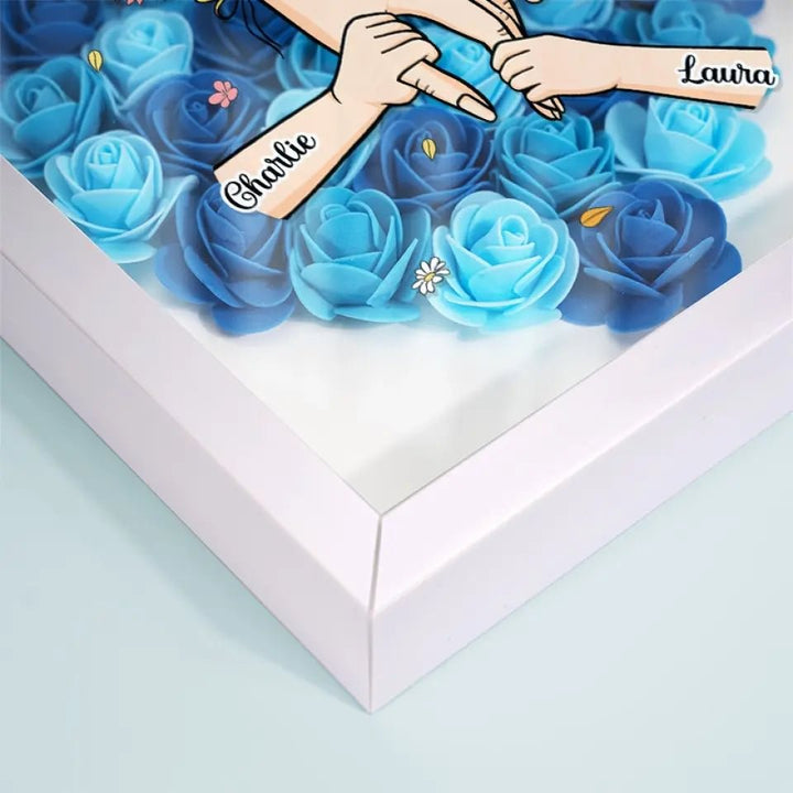 Shadow box design floral, personnalisée pour Maman avec noms et message. Un souvenir précieux et unique.