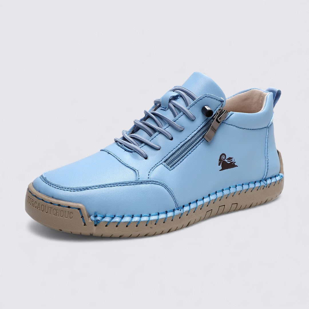 Chaussures montantes femme avec zip, idéales pour un look élégant et confortable en ville.
