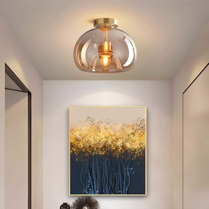 Luminaire LED noir et or. Ce plafonnier moderne transforme l'éclairage de votre maison.