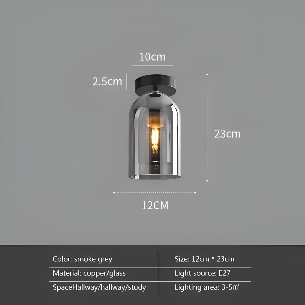 Plafonnier LED rond et élégant. Finition noire et or, idéal pour un éclairage d'ambiance moderne.