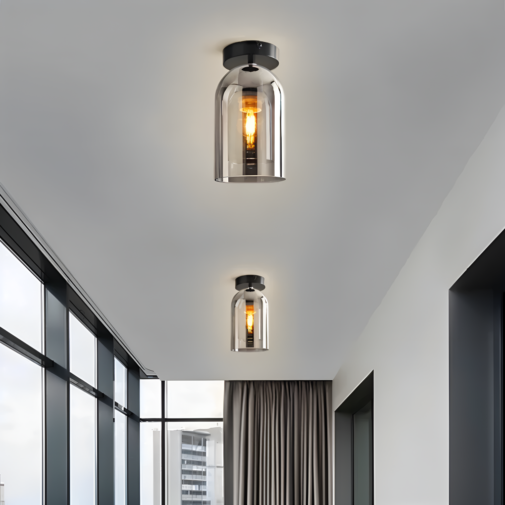 Luminaire plafond LED DecoRound. Un éclairage moderne noir et or pour une maison stylée.