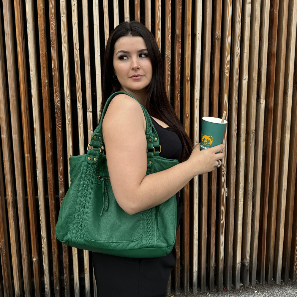 Grand sac épaule femme vintage spacieux pour cours, design hobo élégant et fonctionnel.